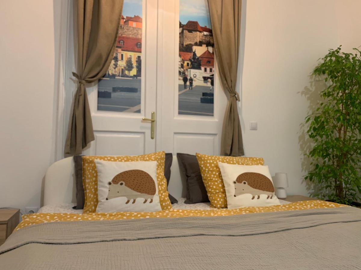Forst-Haz Apartman Eger Ngoại thất bức ảnh