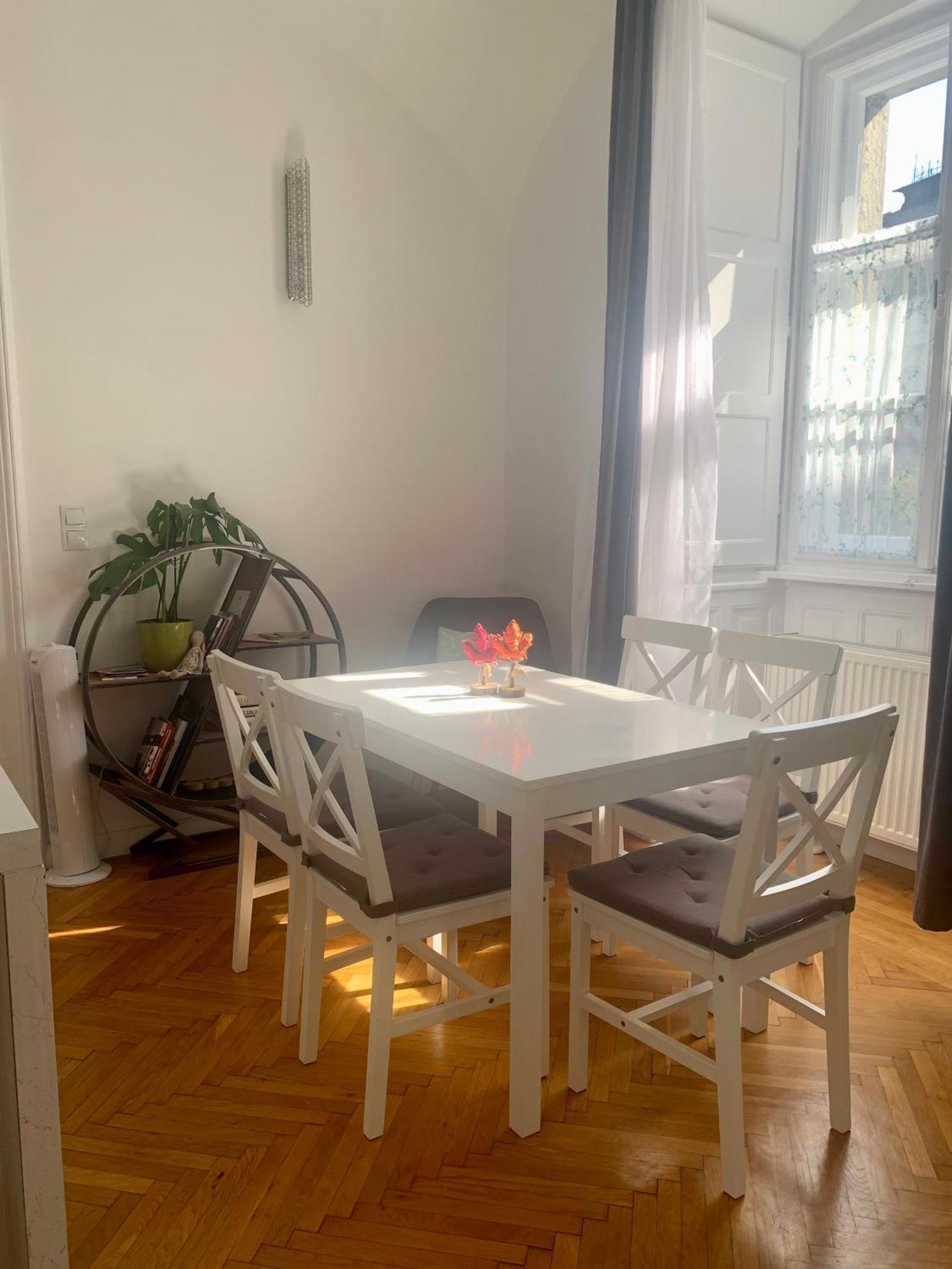 Forst-Haz Apartman Eger Ngoại thất bức ảnh